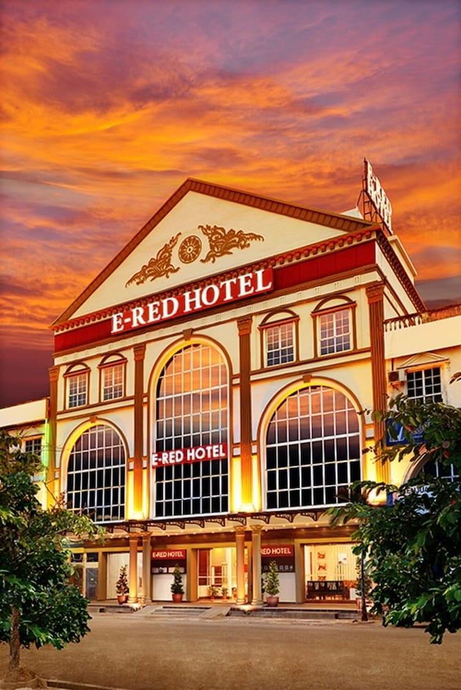 E-Red Hotel Bandar Perda Bukit Mertajam Exterior photo