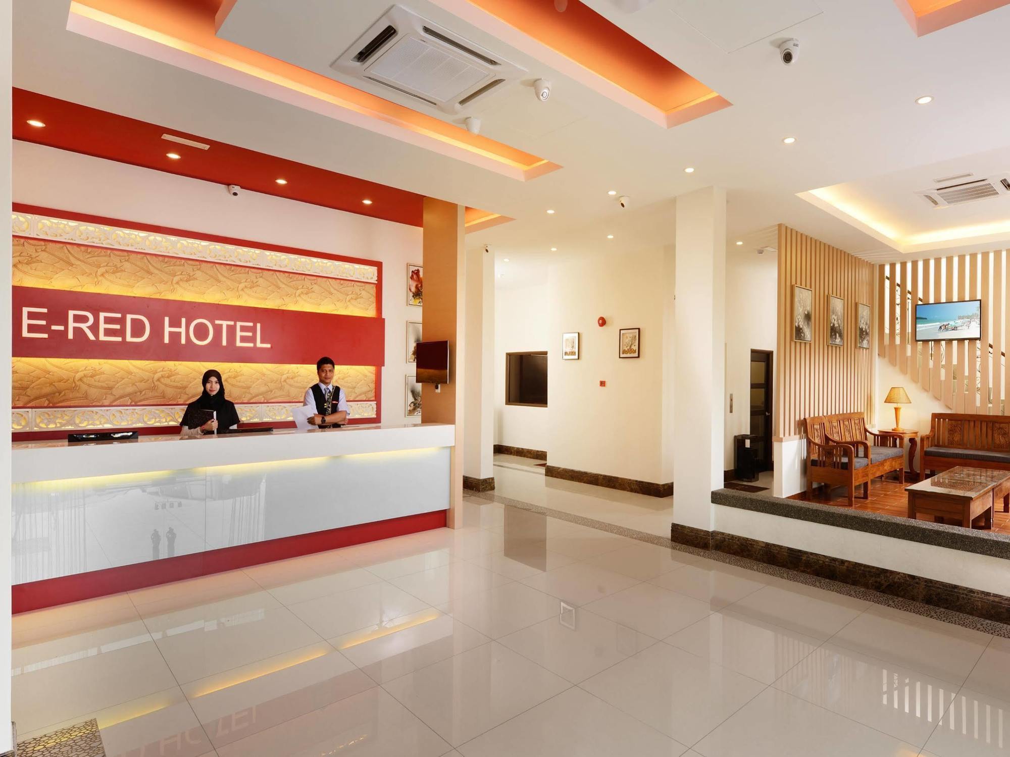E-Red Hotel Bandar Perda Bukit Mertajam Exterior photo
